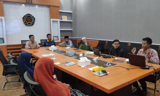 Souvenir Rapat Kerja Souvenir Rapat Kerja